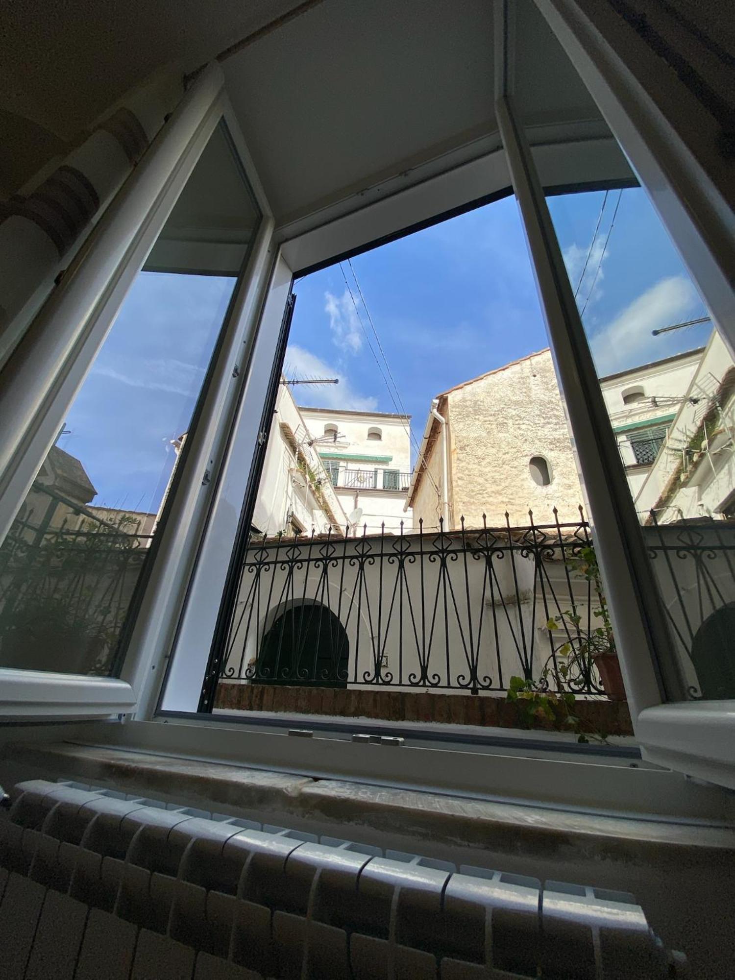 Casa Vacanza: The Wind Rose Vietri Luaran gambar